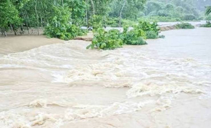 তিন জেলায় বন্যার আশঙ্কা