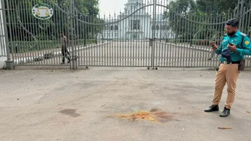 সুপ্রিম কোর্টের সামনে ককটেল নিক্ষেপকারী রাজন ডিবির অভিযানে গ্রেপ্তার