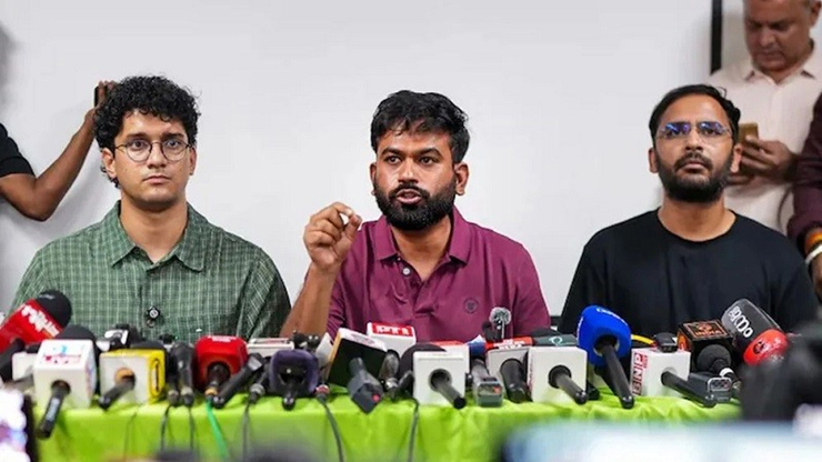 দিল্লির বিক্ষোভে আটকের পর ছেড়ে দেয়া হলো সিজেপির দীপকেসহ তিন নেতাকে