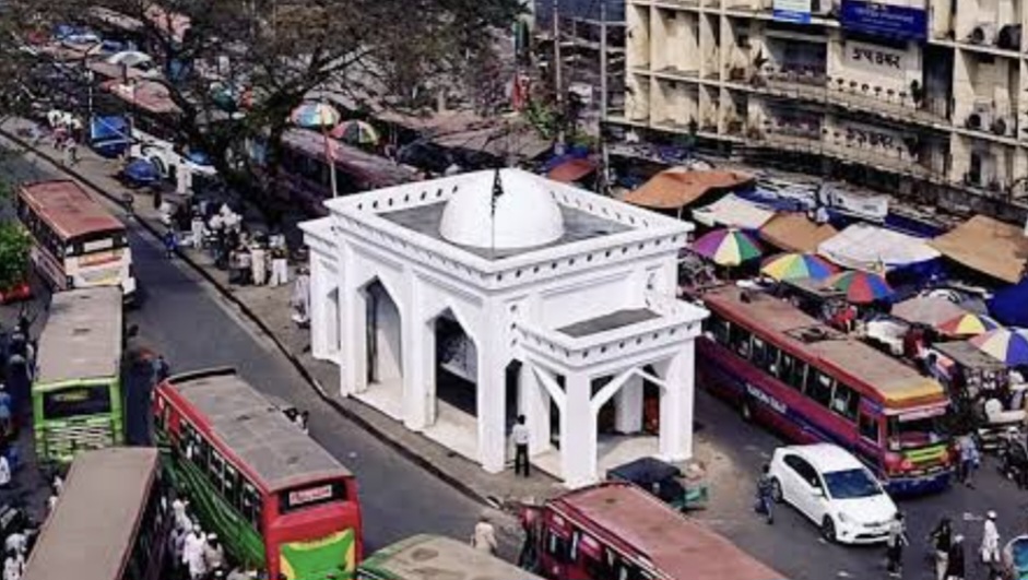 গুলিস্তানে পরিবহন ব্যবসা নিয়ে যুবদলের দুই পক্ষের সংঘর্ষ, আহত ৩