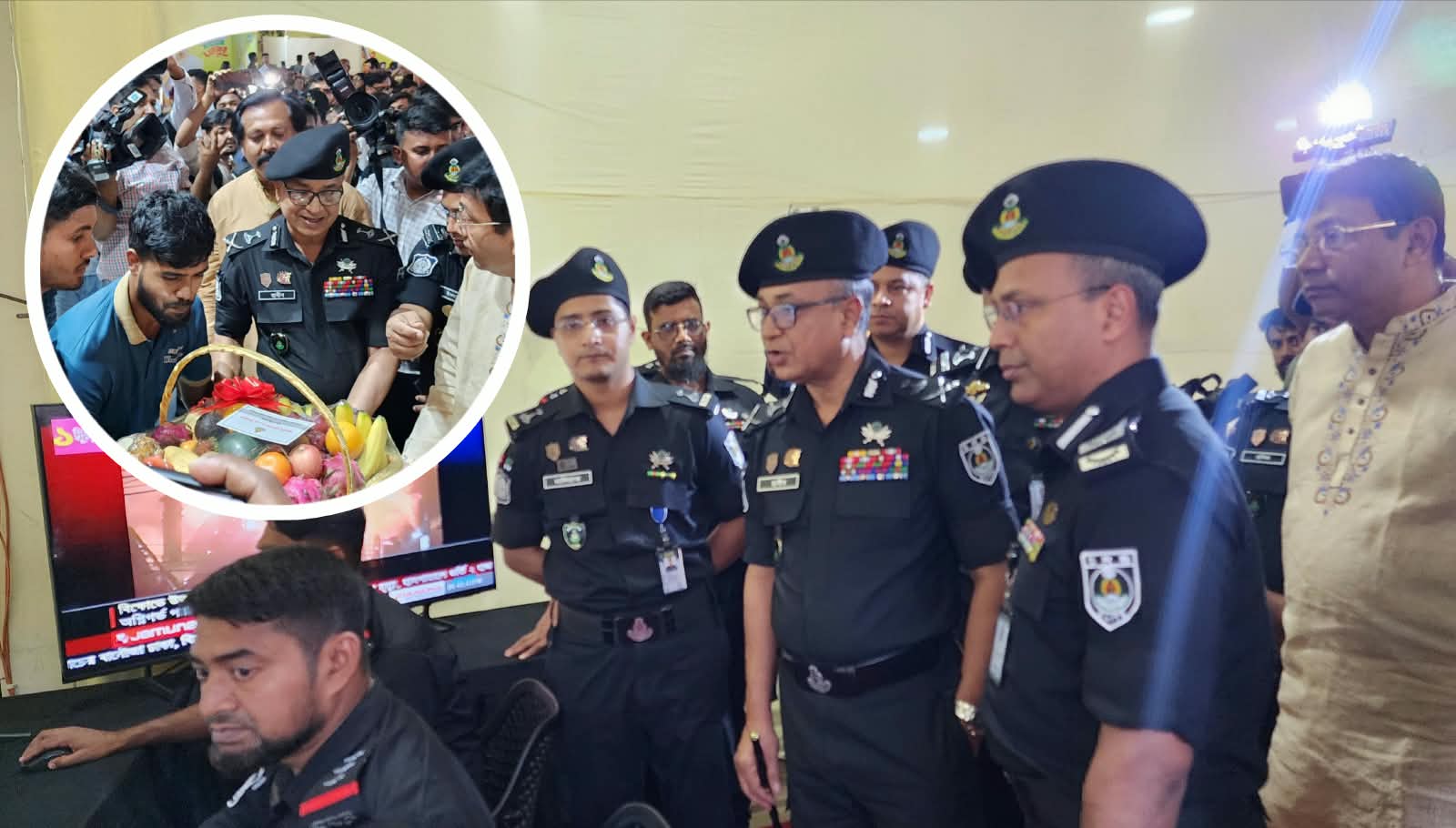 দুর্গাপূজার নিরাপত্তা দেখতে ঢাকেশ্বরী মন্দিরে এসআরবি ডিজি আহসান হাবীব পলাশ
