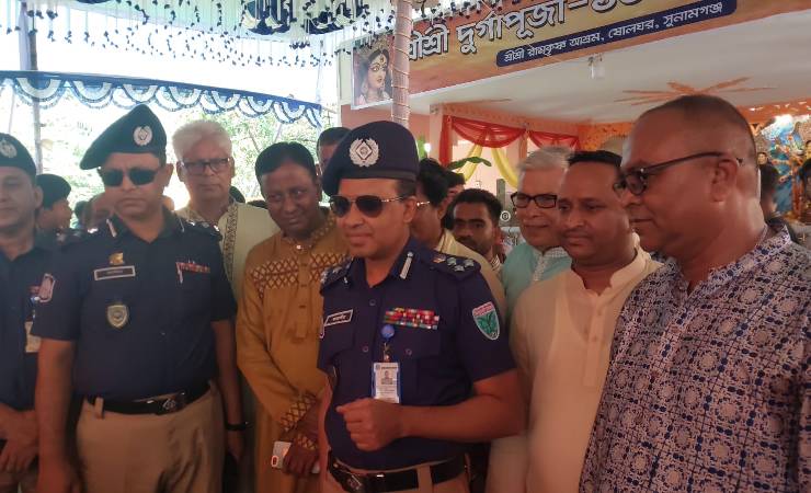 পূজায় অপ্রীতিকর ঘটনার তথ্য নেই: সিলেট রেঞ্জের ডিআইজি